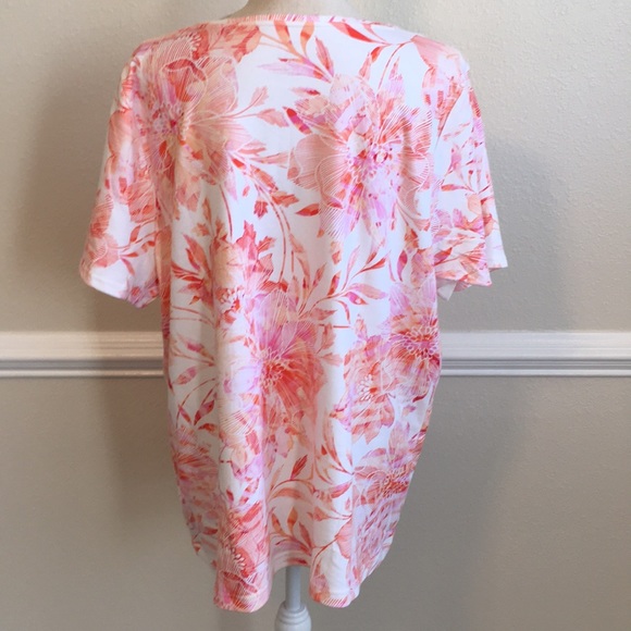 Croft & Barrow Classic Tee Floral Plus Size 2X Top - Picture 4 of 6